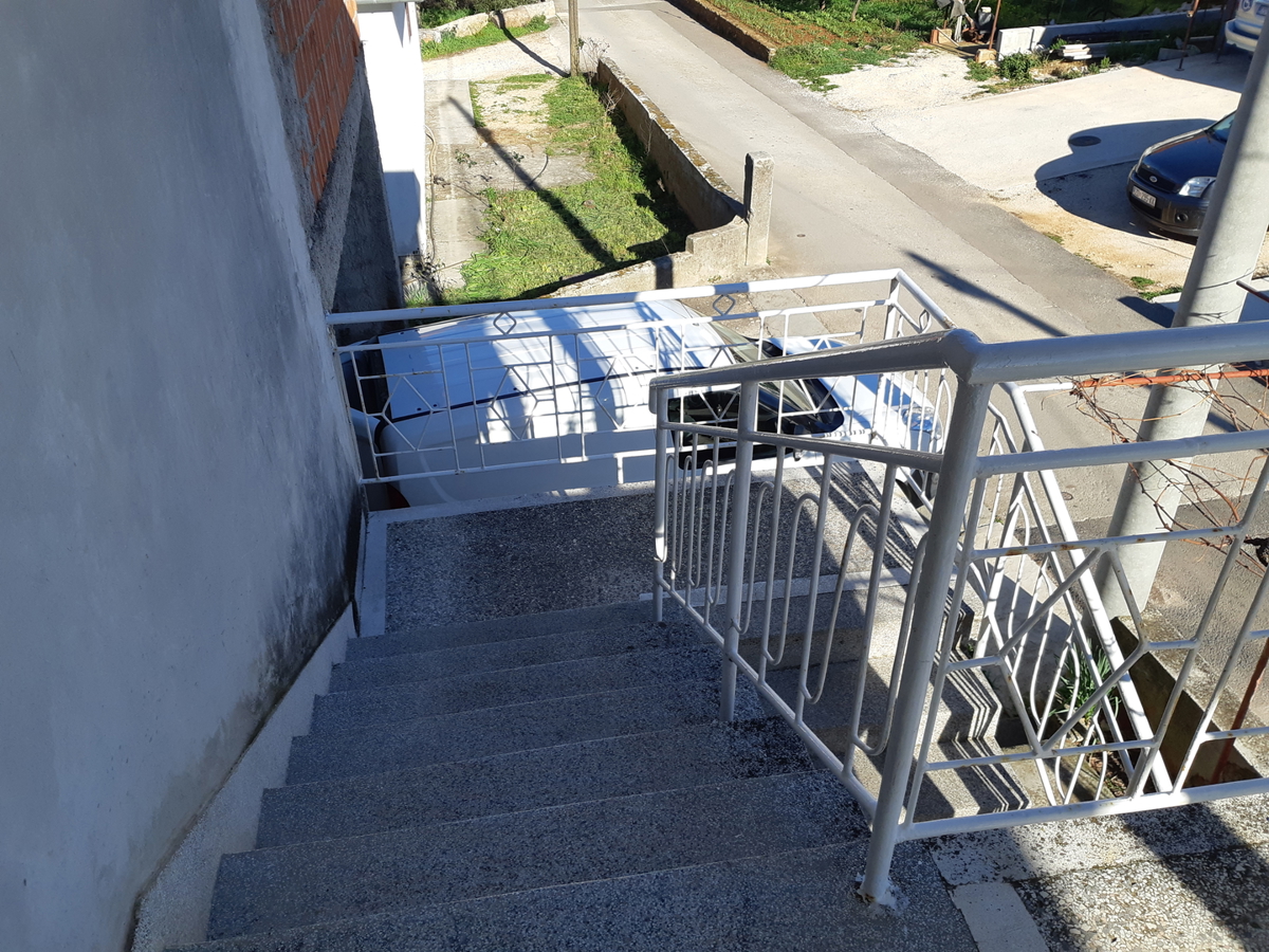 Zadar, Višnjik, odlična hiša (269 m2) na vrhunski lokaciji z veliko zemljišča