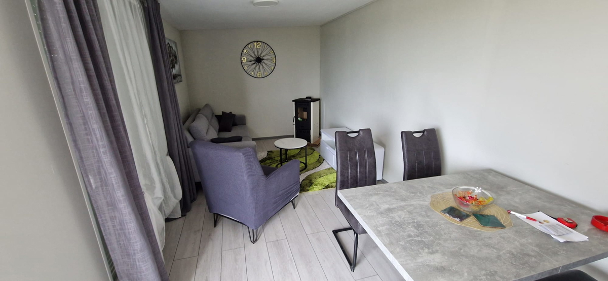 Zadar - kmetijsko zemljišče (400 m2) z mobilno hišo