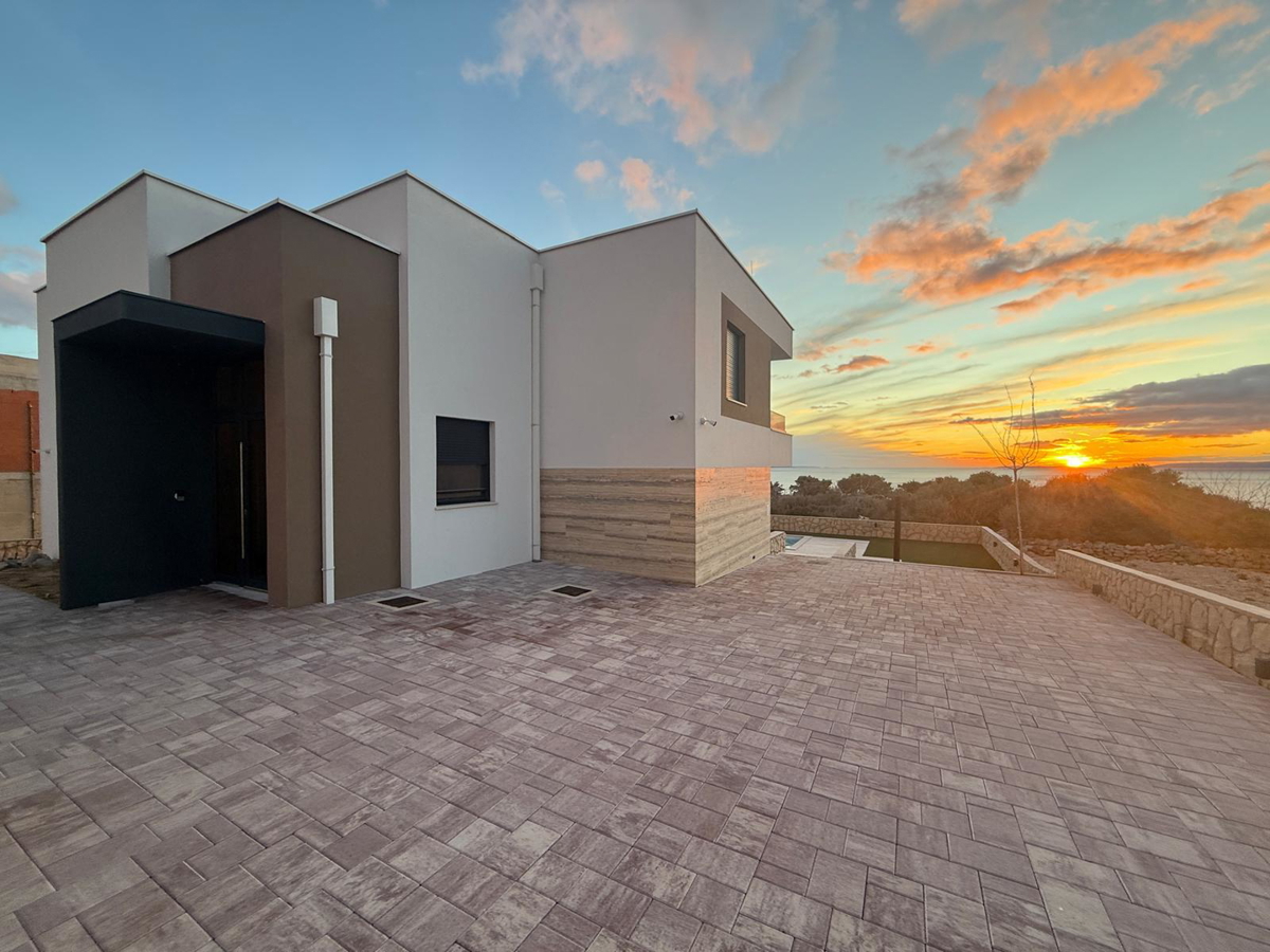 Novalja, Škuncini stani, moderna vila (238 m2) s bazenom in panoramskim pogledom na morje, NOVOGRADNJA