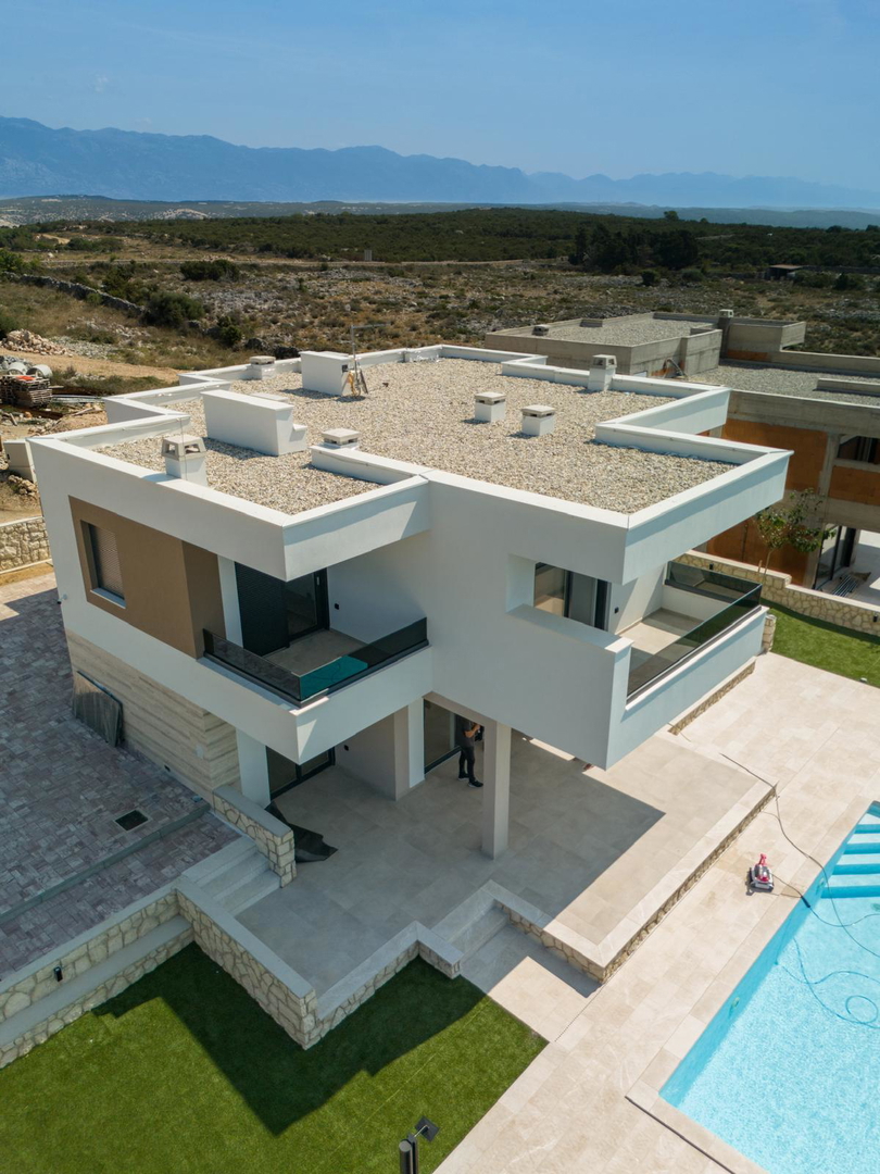 Novalja, Škuncini stani, moderna vila (238 m2) s bazenom in panoramskim pogledom na morje, NOVOGRADNJA