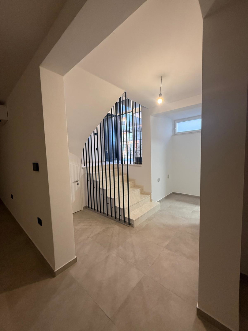 Novalja, Škuncini stani, moderna vila (238 m2) s bazenom in panoramskim pogledom na morje, NOVOGRADNJA