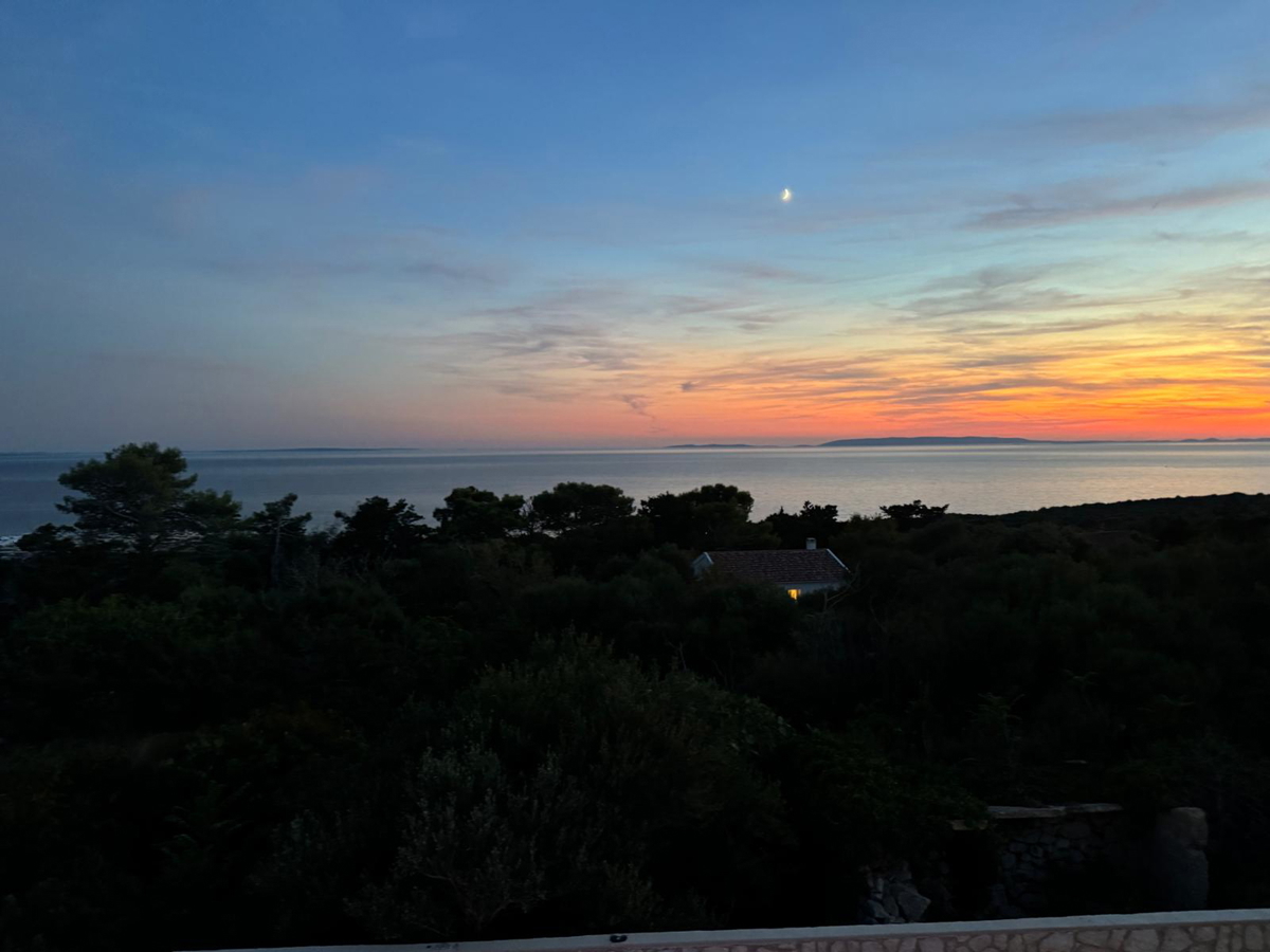 Novalja, Škuncini stani, moderna vila (238 m2) s bazenom in panoramskim pogledom na morje, NOVOGRADNJA