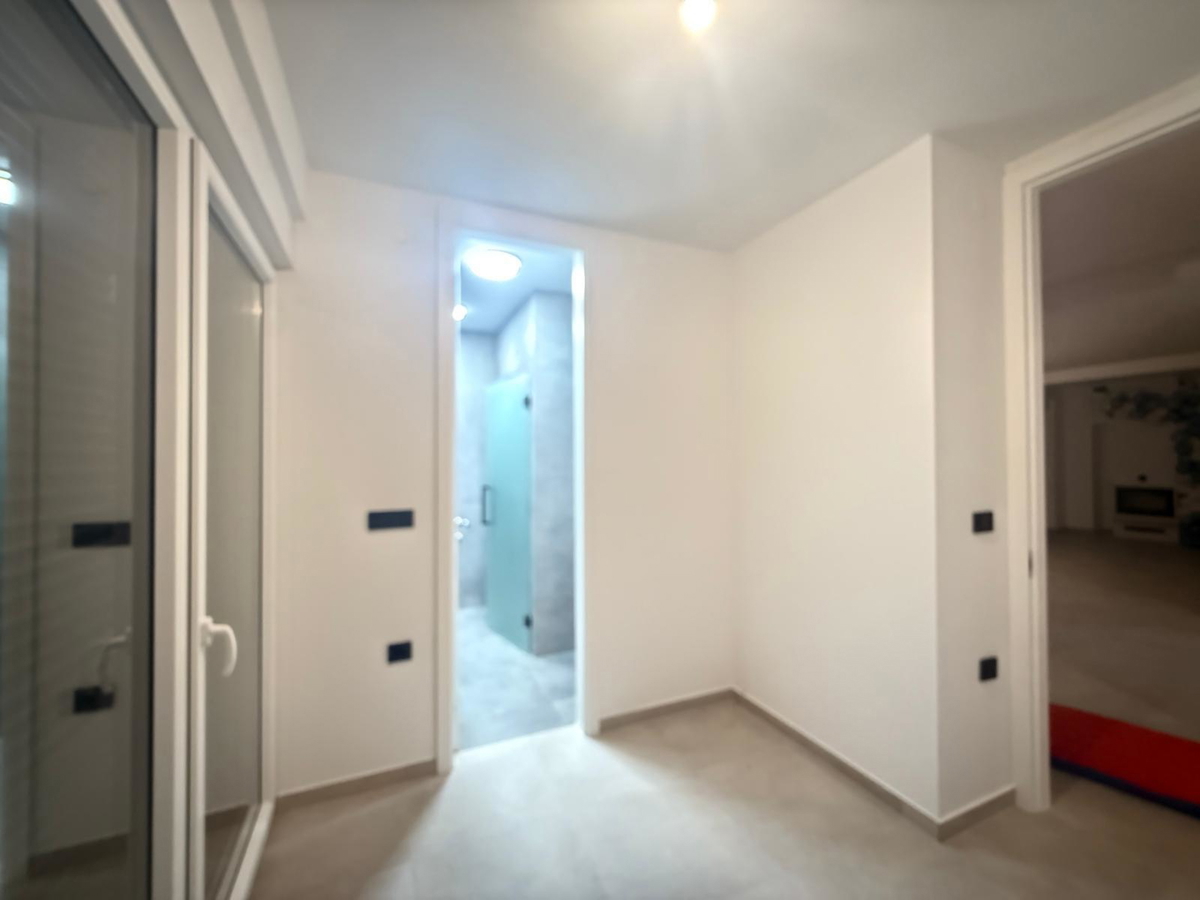 Novalja, Škuncini stani, moderna vila (238 m2) s bazenom in panoramskim pogledom na morje, NOVOGRADNJA