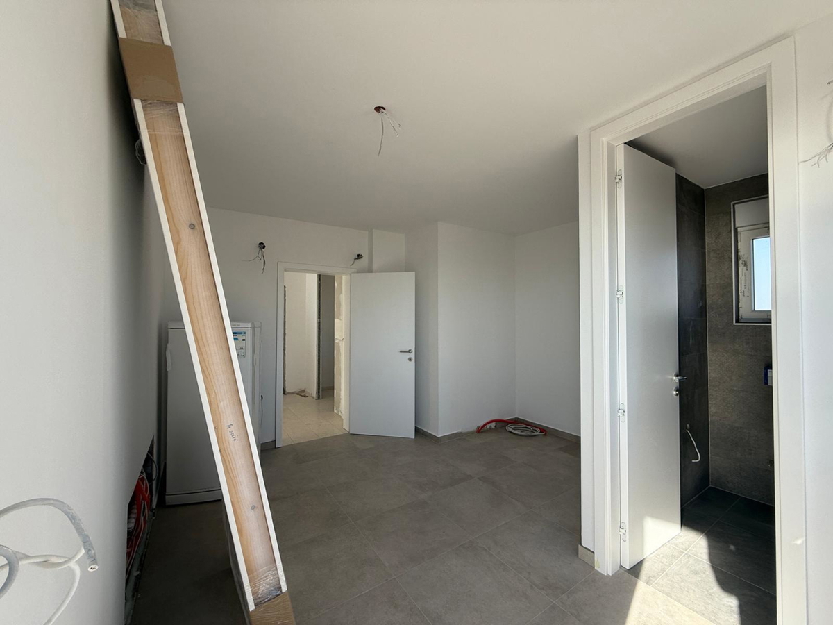 Novalja, Škuncini stani, moderna vila (238 m2) v gradnji z bazenom in panoramskim pogledom na morje