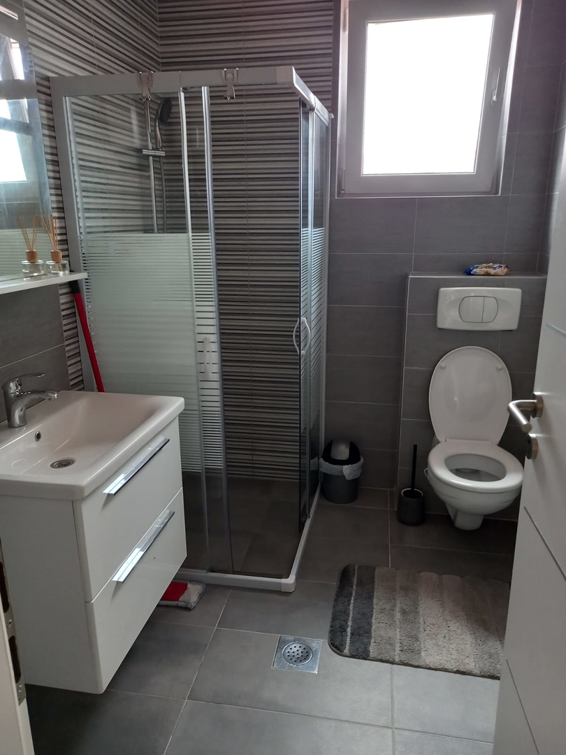 Vir, novo stanovanje v prvem nadstropju (94 m2), 300 metrov do plaže