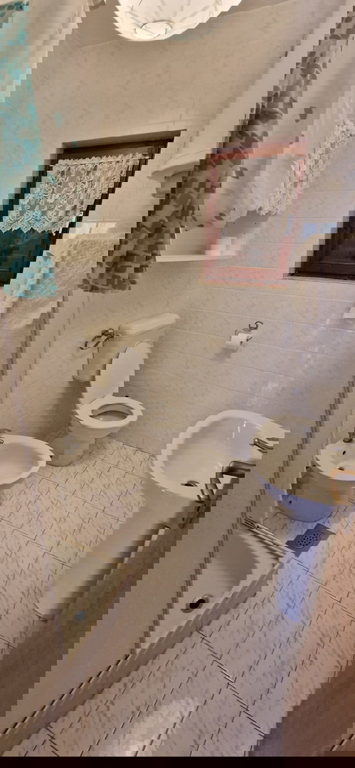 Vir - dvostanovanjska hiša z dvema apartmajema (150 m2), 60 metrov do plaže