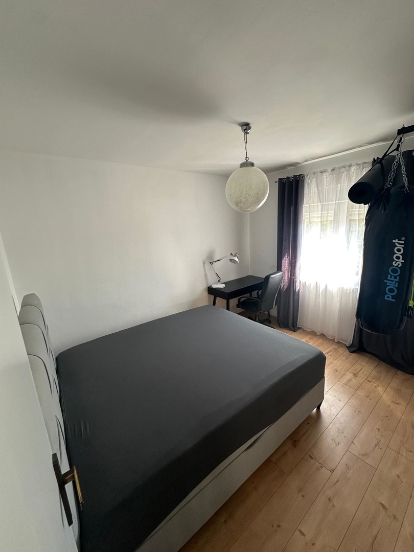 Zadar, Brodarica, štiri-prostorsko stanovanje (104,25 m2) na vrhunski lokaciji