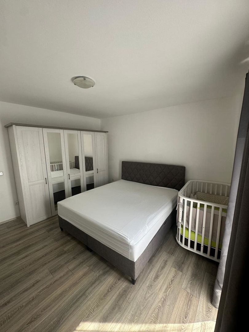 Zadar, Brodarica, štiri-prostorsko stanovanje (104,25 m2) na vrhunski lokaciji