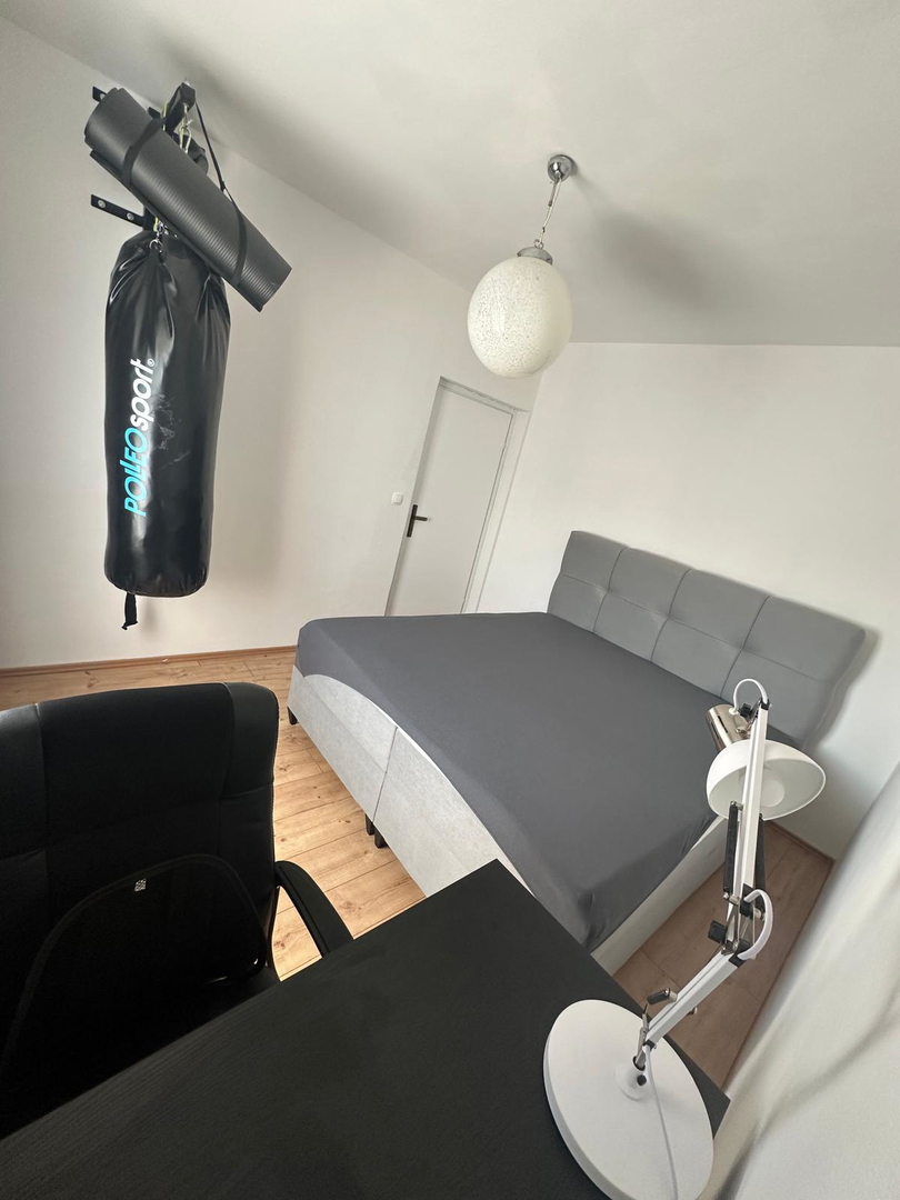 Zadar, Brodarica, štiri-prostorsko stanovanje (104,25 m2) na vrhunski lokaciji