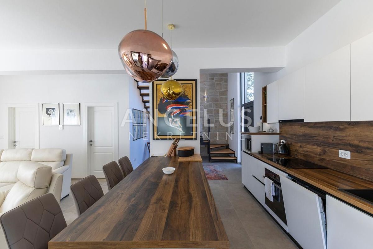 Istra, Svetvinčenat - Moderna vila, 200m2, prodamo!