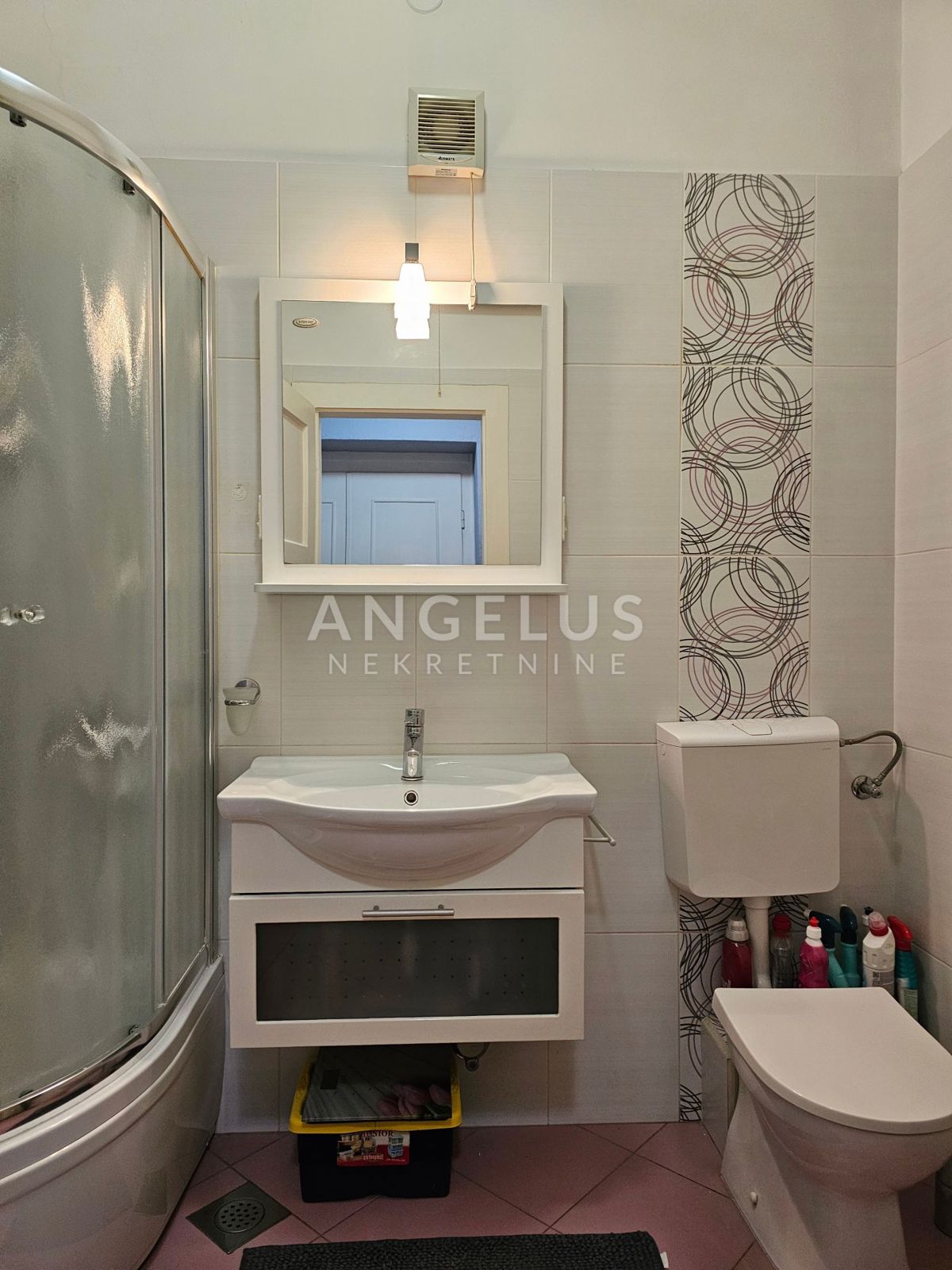 Hrvaška, Manuš, Split - čudovito dvosobno stanovanje v bližini centra, 66 m2, PRODAMO