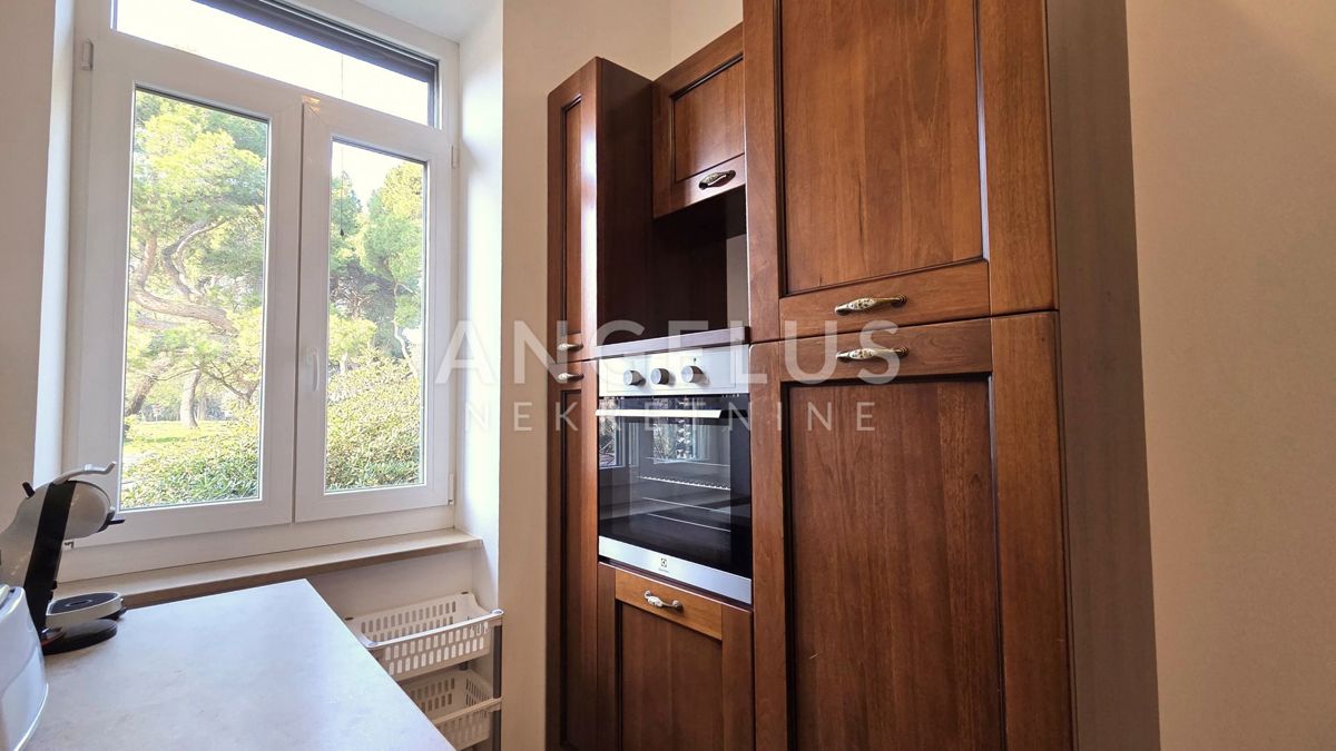 Istra, Pula - stanovanje z garažo, 90m2, naprodaj!