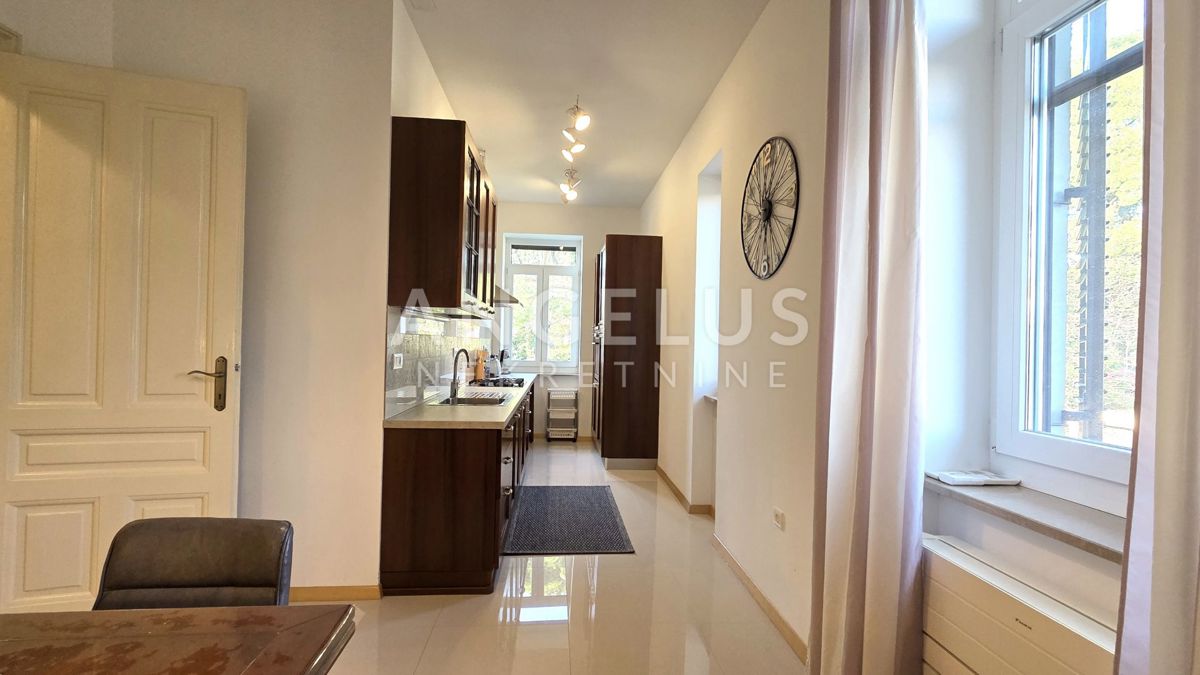 Istra, Pula - stanovanje z garažo, 90m2, naprodaj!