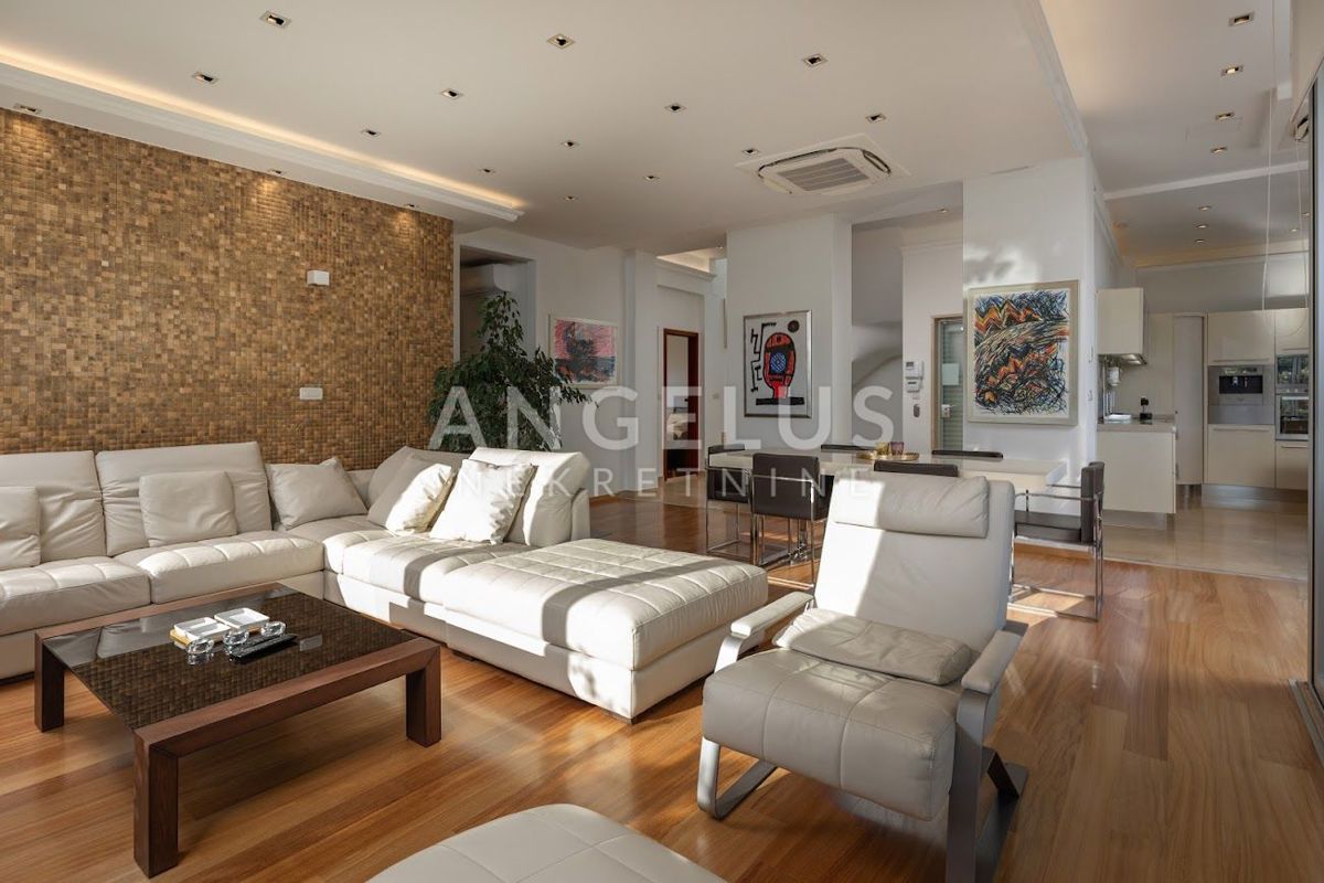 Hrvaška, Dubrovnik, Lapad – moderno penthouse 240m2 z bazenom