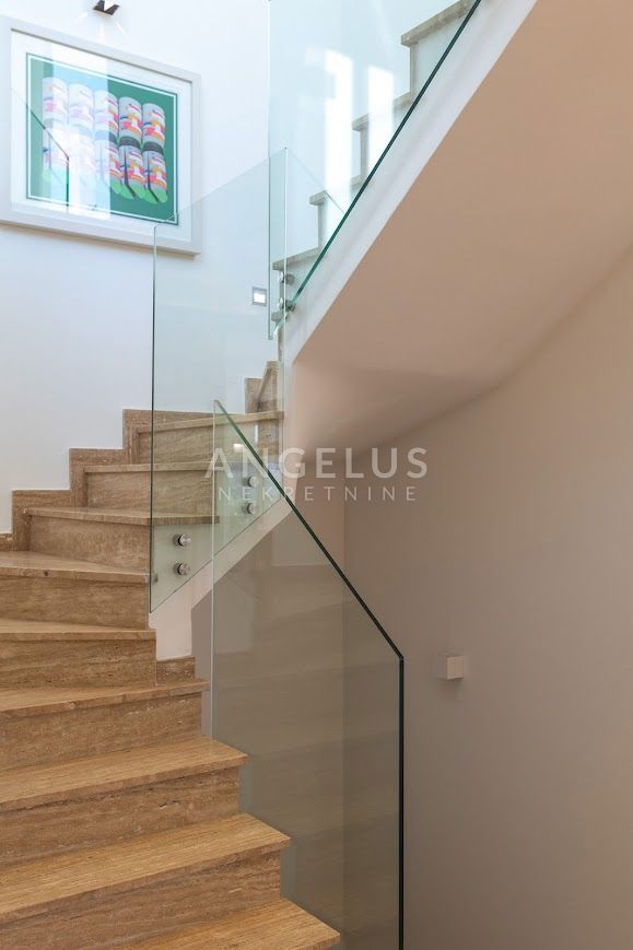 Hrvaška, Dubrovnik, Lapad – moderno penthouse 240m2 z bazenom