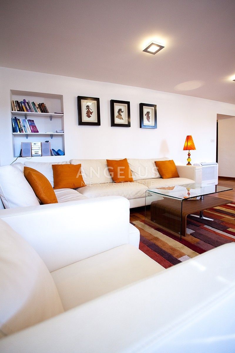 Hrvaška, Split, CENTER – Prestižno trisobno stanovanje v zgodovinskem središču Splita, NAPRODAJ