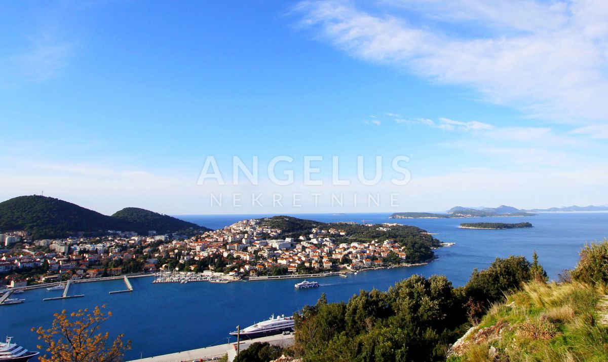 Hrvaška, Dubrovnik, Nuncijata - gradbeno zemljišče s panoramskim pogledom, 540m2