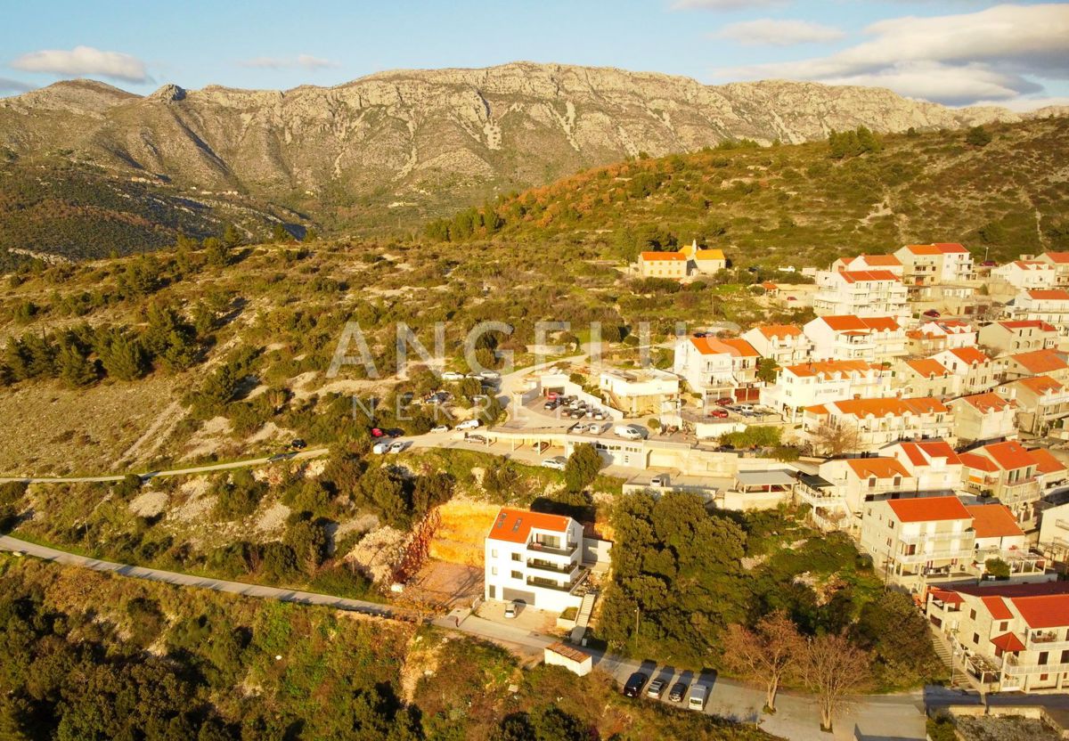 Hrvaška, Dubrovnik, Nuncijata - gradbeno zemljišče s panoramskim pogledom, 540m2