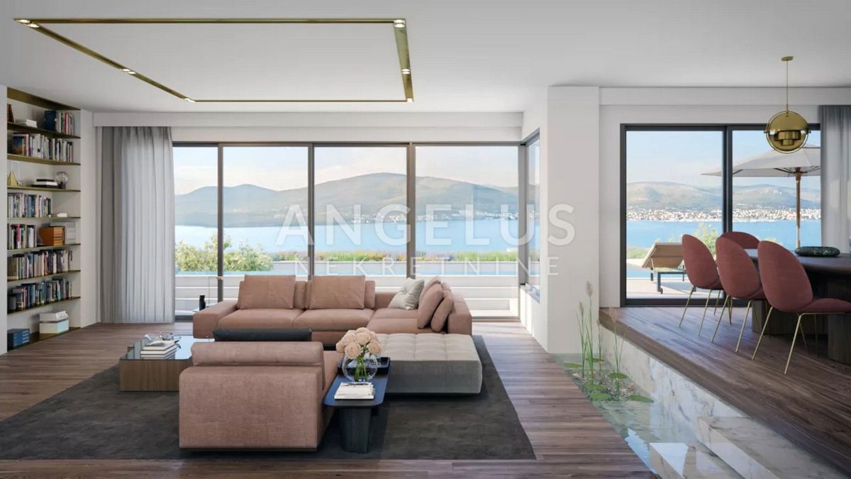 Čiovo - luksuzna vila z odprtim pogledom na morje, 320 m2