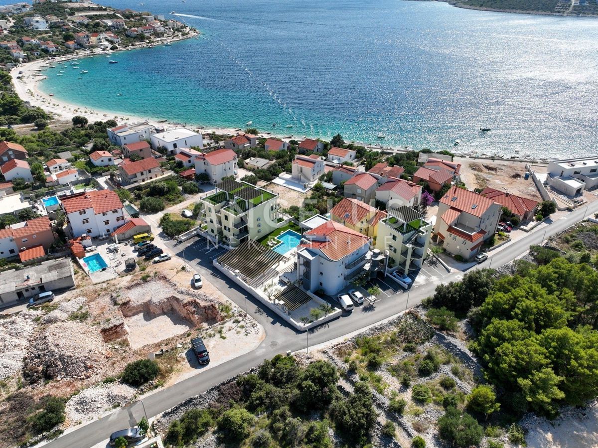 Hrvaška, Sevid - čudovit apartma na atraktivni lokaciji s pogledom na morje, 127.75 m