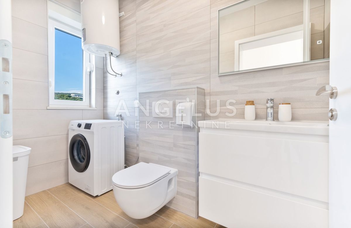 Hrvaška, Sevid - čudovit apartma na atraktivni lokaciji s pogledom na morje, 127.75 m