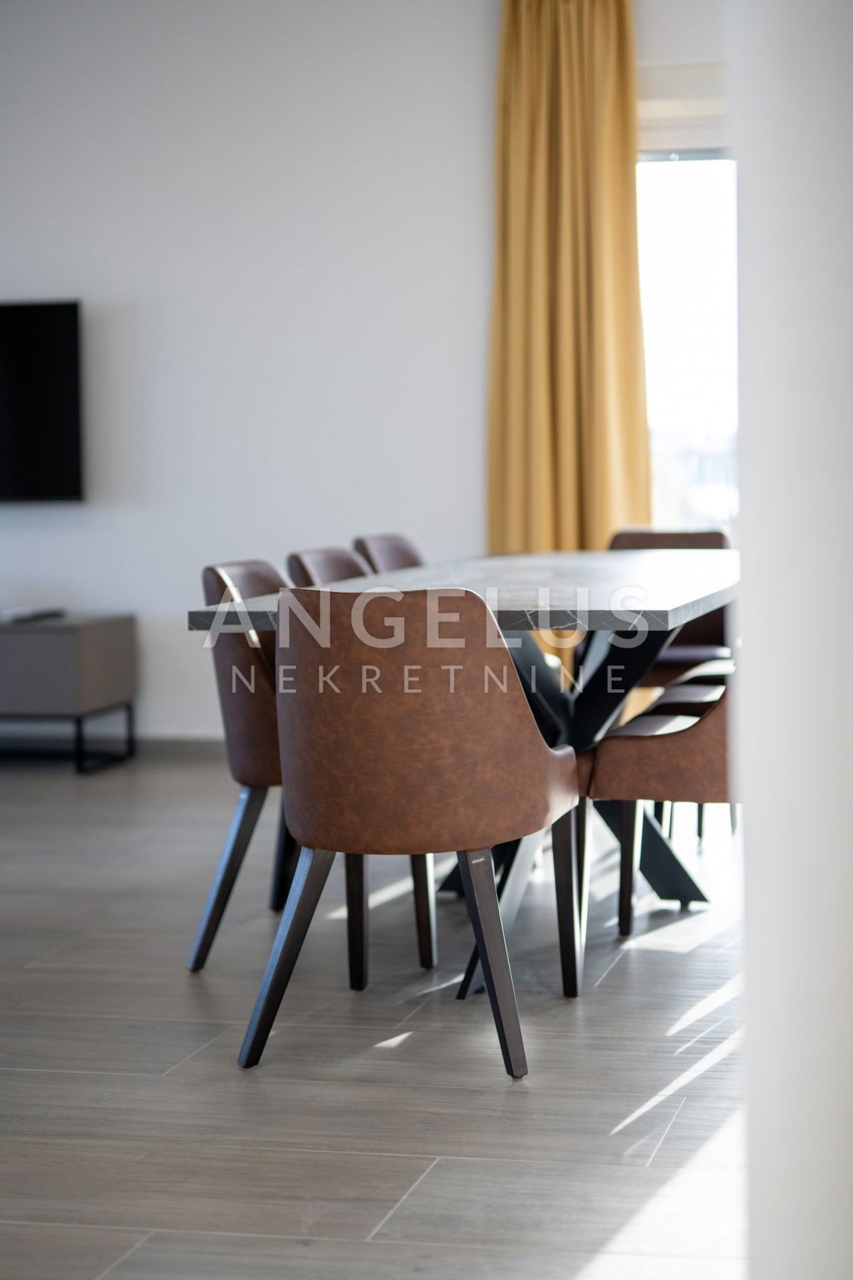 Hrvaška, Sevid - čudovit apartma na atraktivni lokaciji s pogledom na morje, 127.75 m