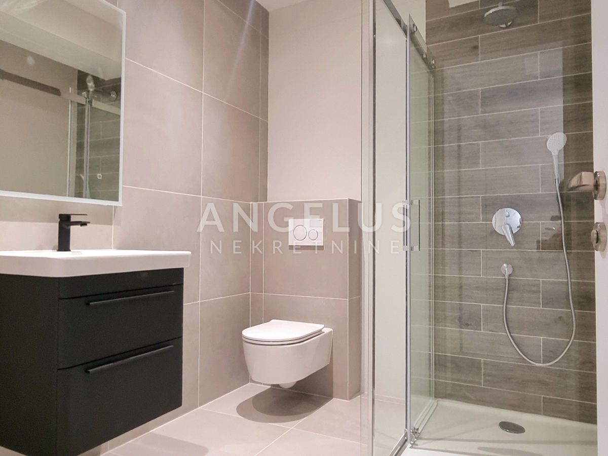 Hrvaška, Šibenik, Šubićevac - luksuzen apartma z bazenom in vrtom, 125 m2