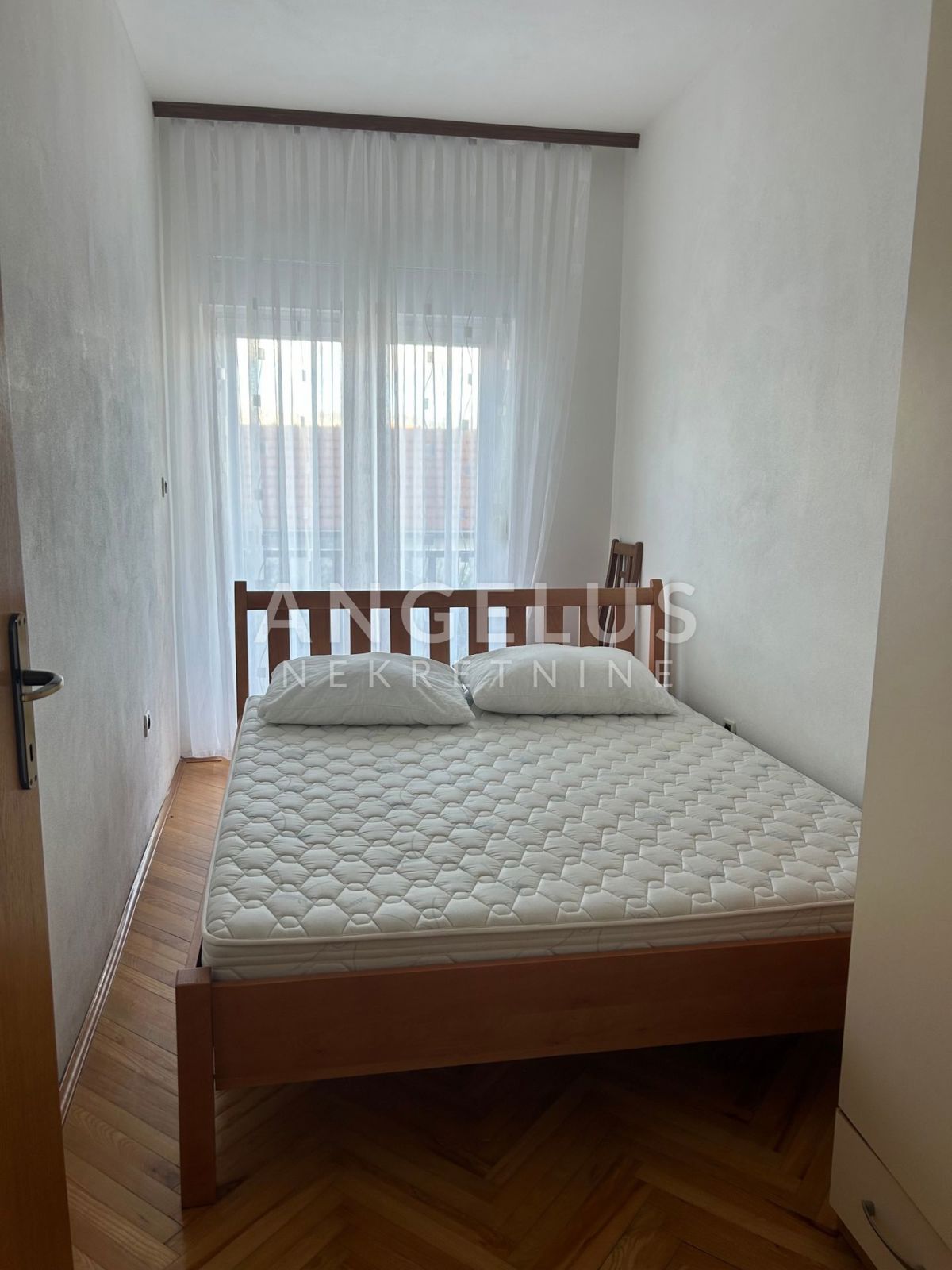 Ciovo - apartmajska hiša z bazenom, pogled na morje, 327 m2