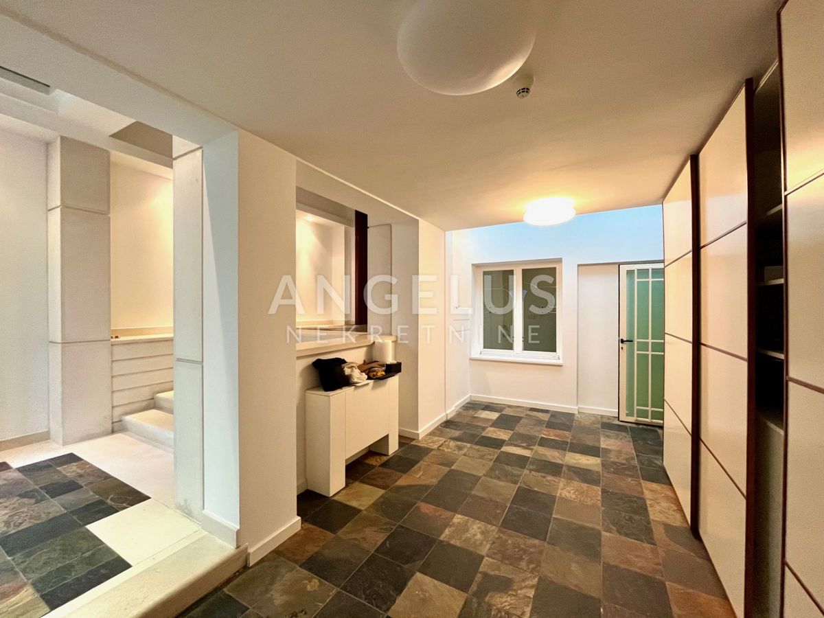 Hiša Tuškanac, Gornji Grad - Medveščak, 600m2