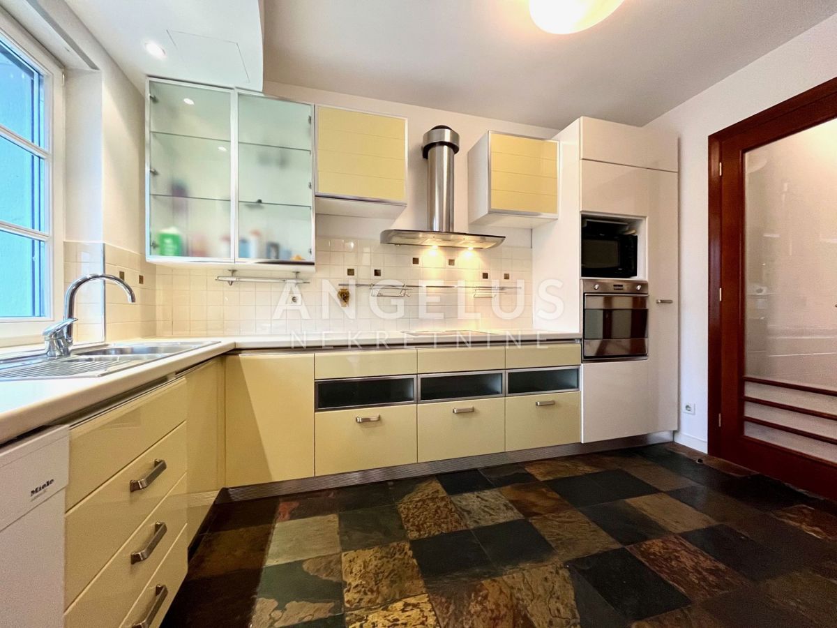 Hiša Tuškanac, Gornji Grad - Medveščak, 600m2