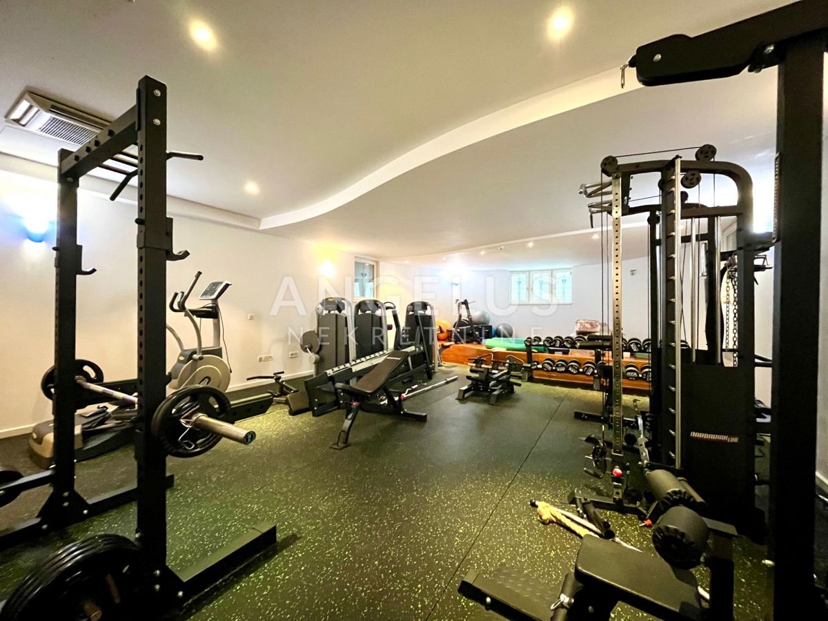 Hiša Tuškanac, Gornji Grad - Medveščak, 600m2