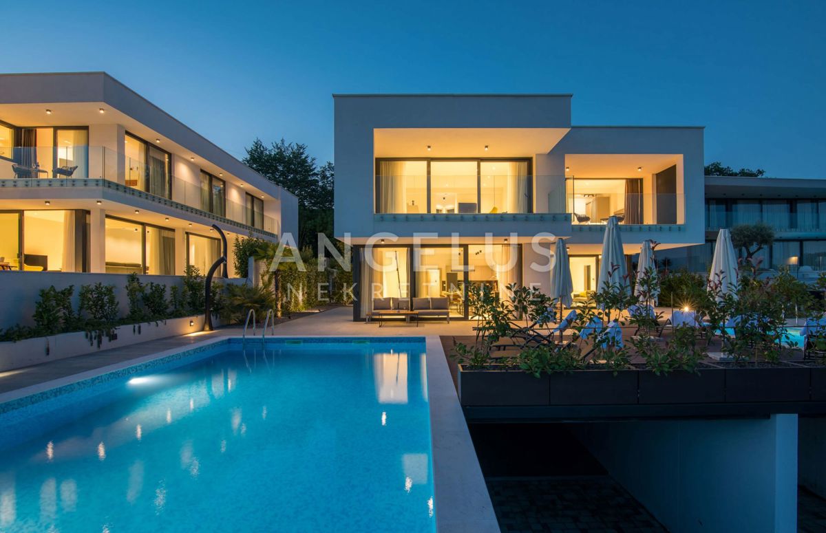 Hiša Veprinac, Opatija - Okolica, 262,33m2