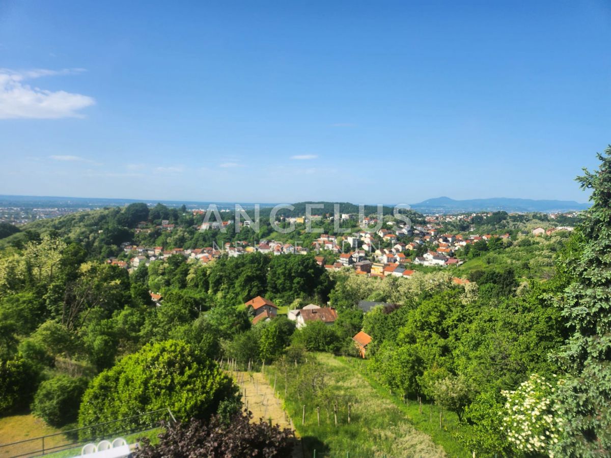 Zagreb, Trsje - Vila s čudovitim pogledom na mesto, 415m2