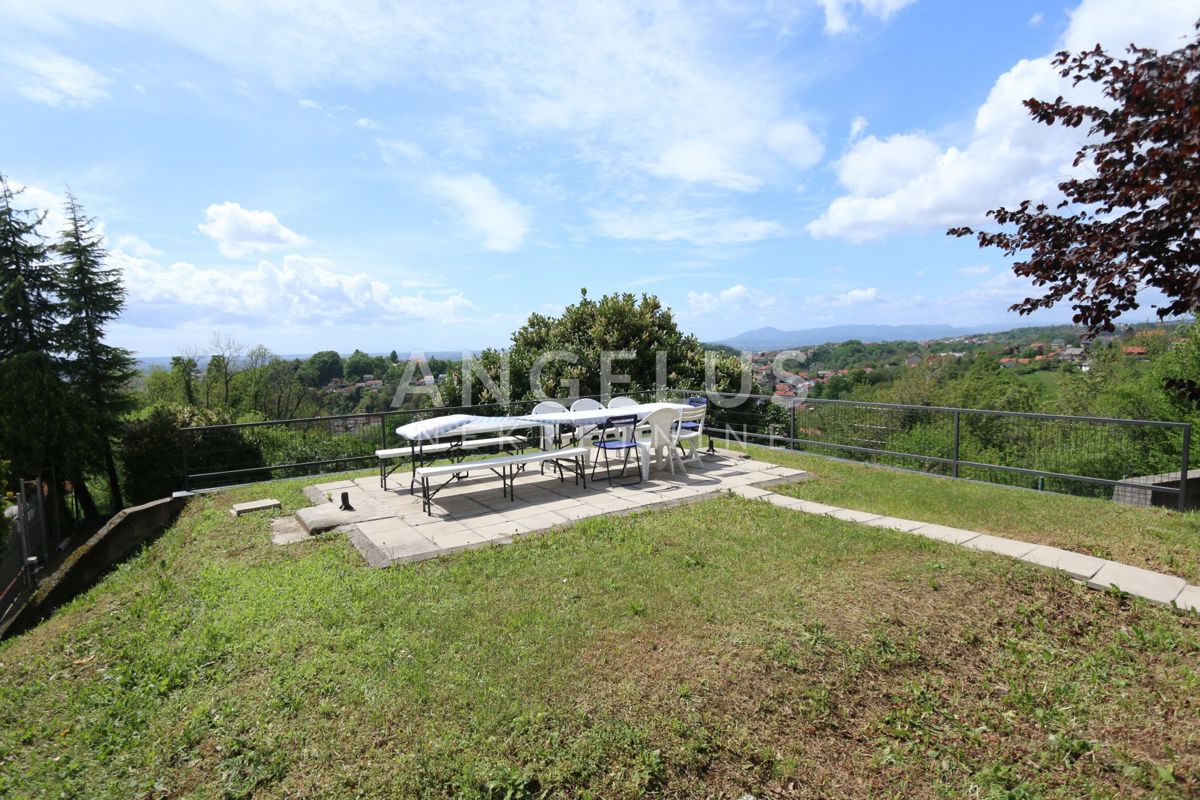Zagreb, Trsje - Vila s čudovitim pogledom na mesto, 415m2