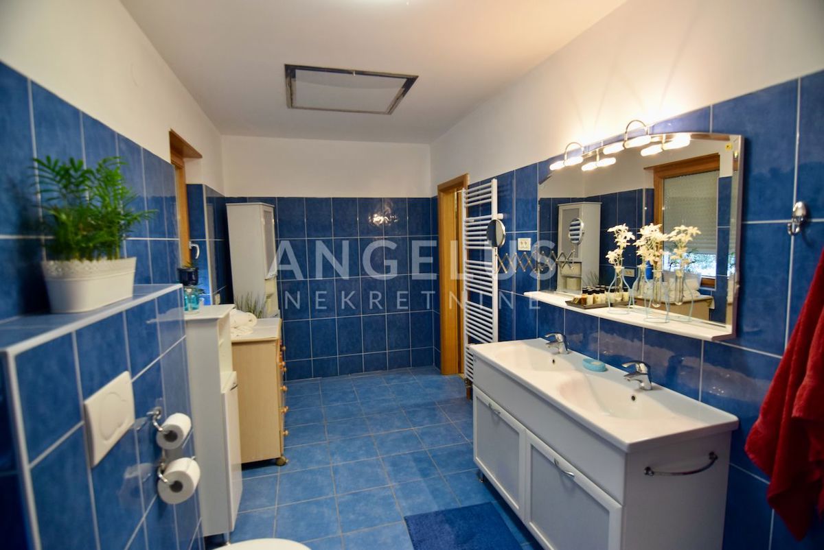 Zagreb, Trsje - Vila s čudovitim pogledom na mesto, 415m2