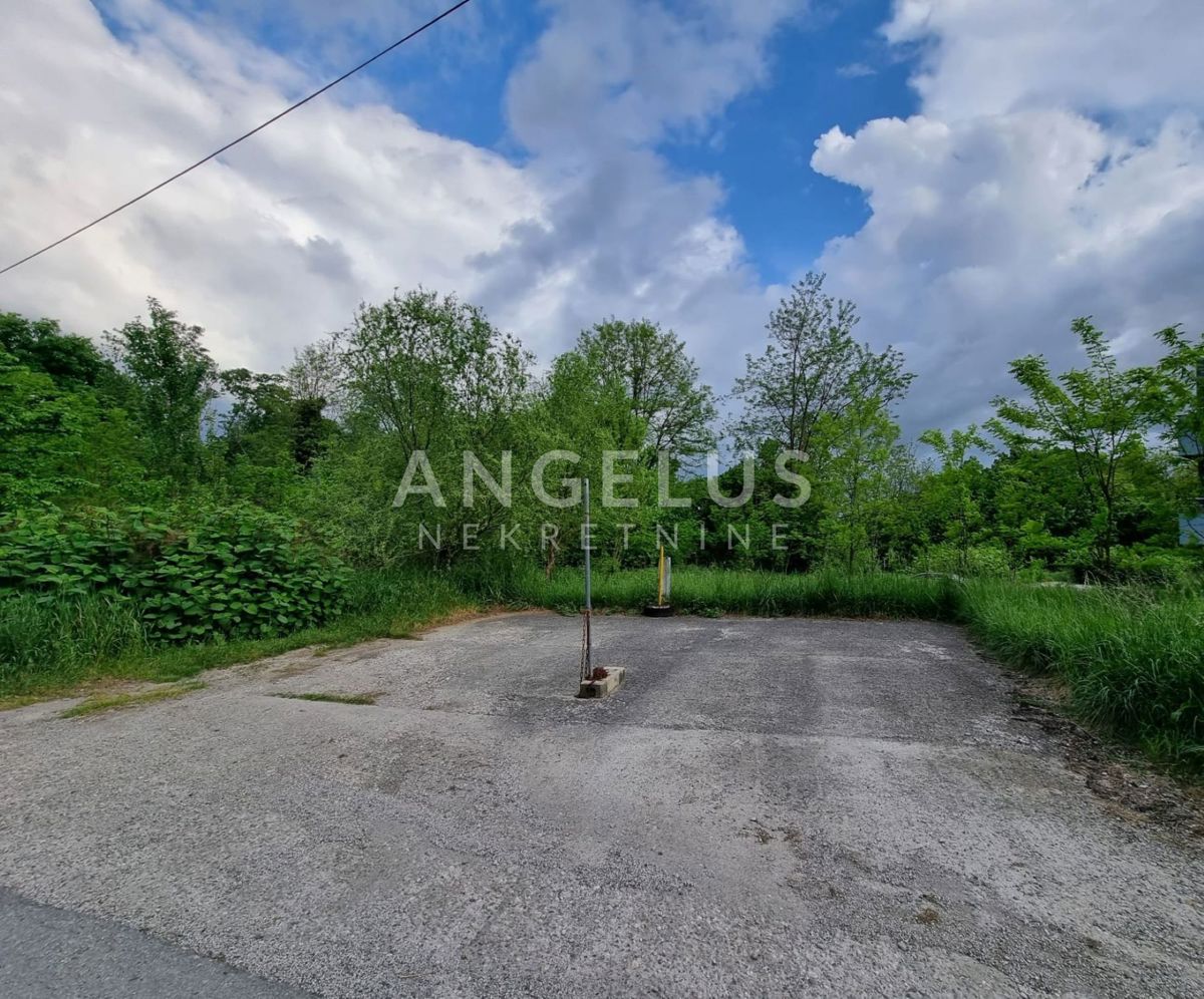 Zagreb, Črnomerec - gradbeno zemljišče 2880m2 (Sveti Duh)