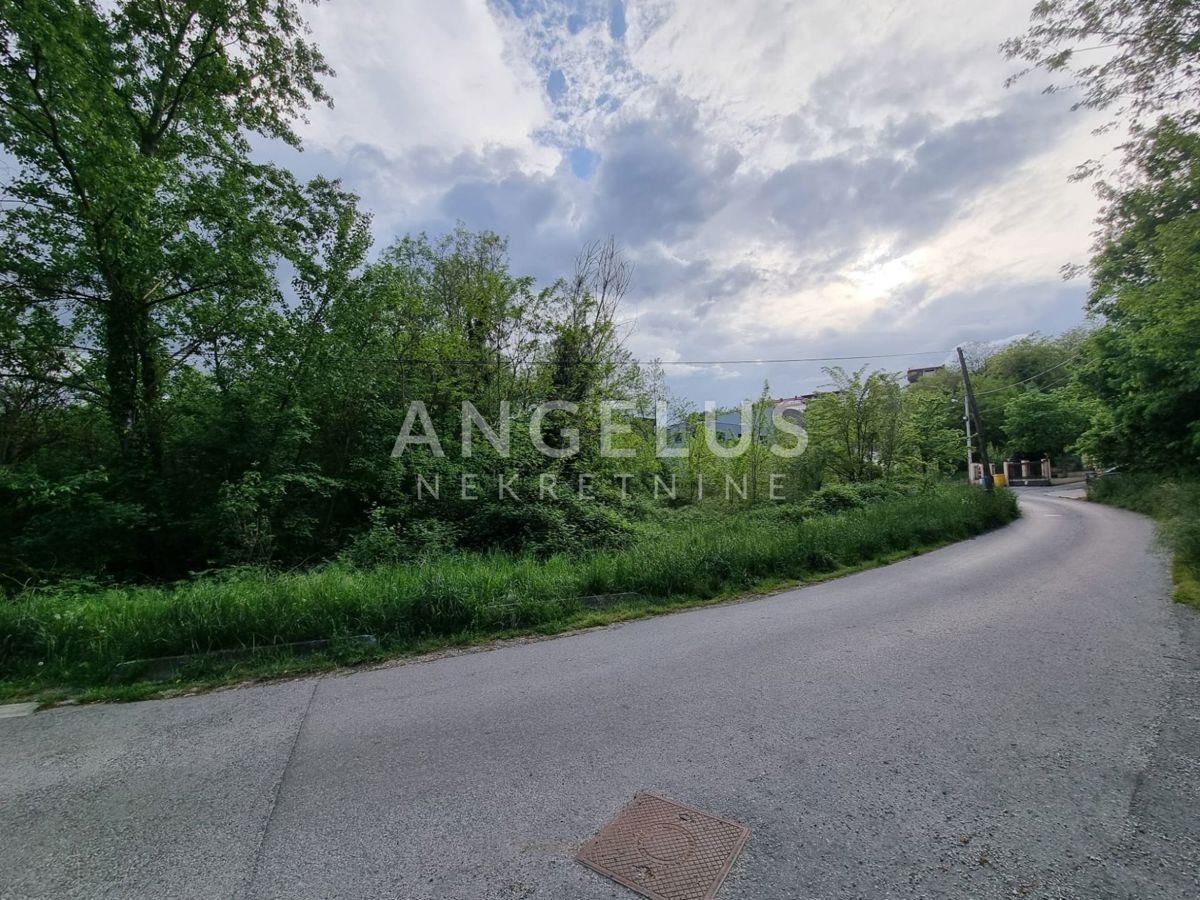 Zagreb, Črnomerec - gradbeno zemljišče 2880m2 (Sveti Duh)