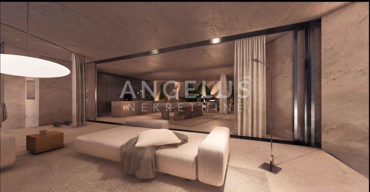 Hrvaška, Brač, Postira - EKSKLUZIVNO gradbeno zemljišče v prvi vrsti do morja s projektom, NAPRODAJ