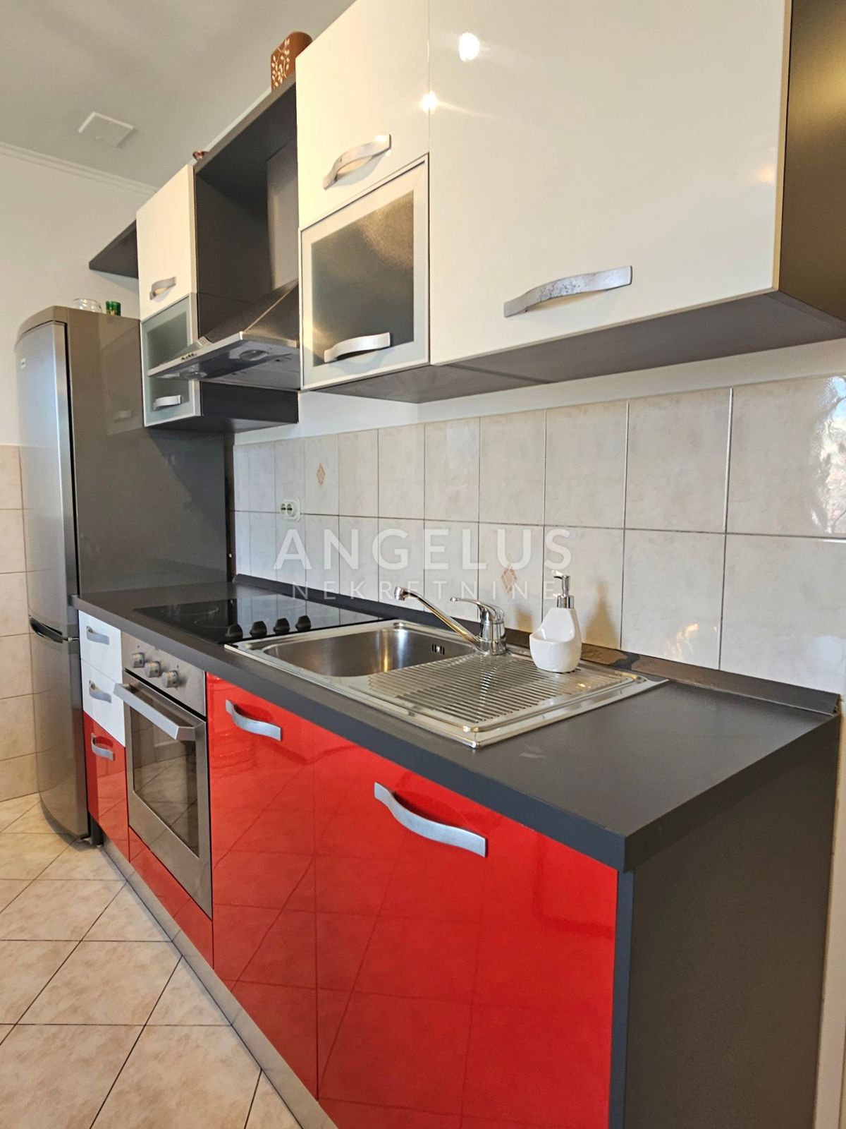 Split, Pazdigrad - enosobno stanovanje NAPRODAJ