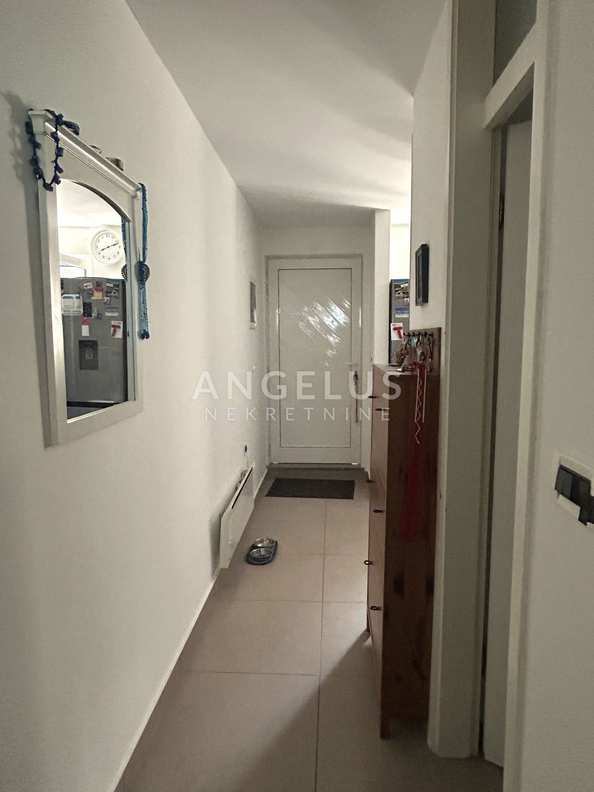 Kvarner, Ičići - apartma s pogledom na morje, 80m2, prodamo!