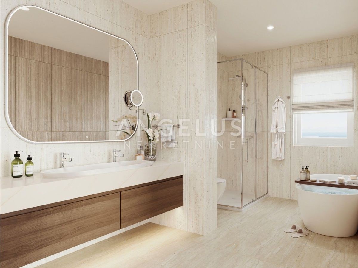 Novi Vinodolski, Mövenpick - penthouse 125m2 s pogledom na morje