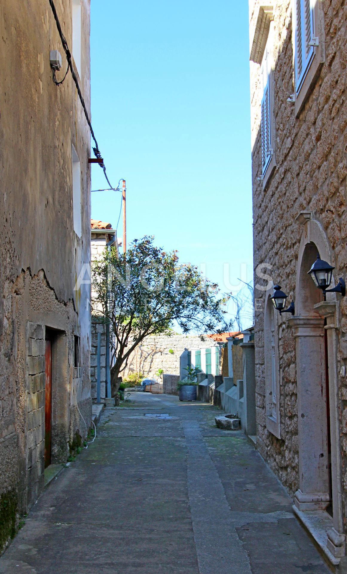 Hiša Mali Ston, Ston, 180m2