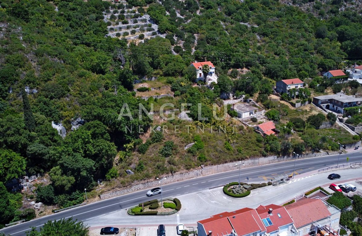 Hrvaška, Župa Dubrovačka, Plat, gradbeno zemljišče ob cesti, pogled na morje, 1200 m2