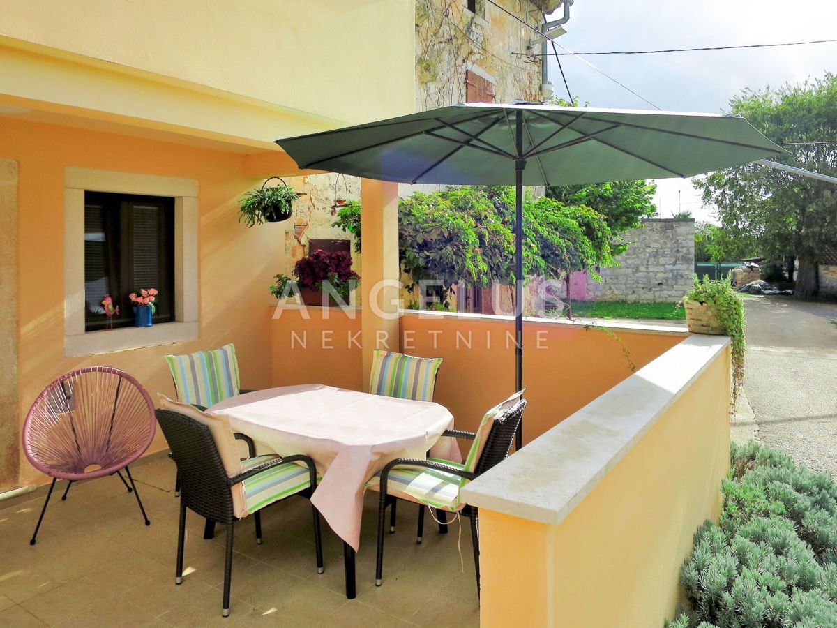 Hiša Rovinjsko Selo, Rovinj, 90m2