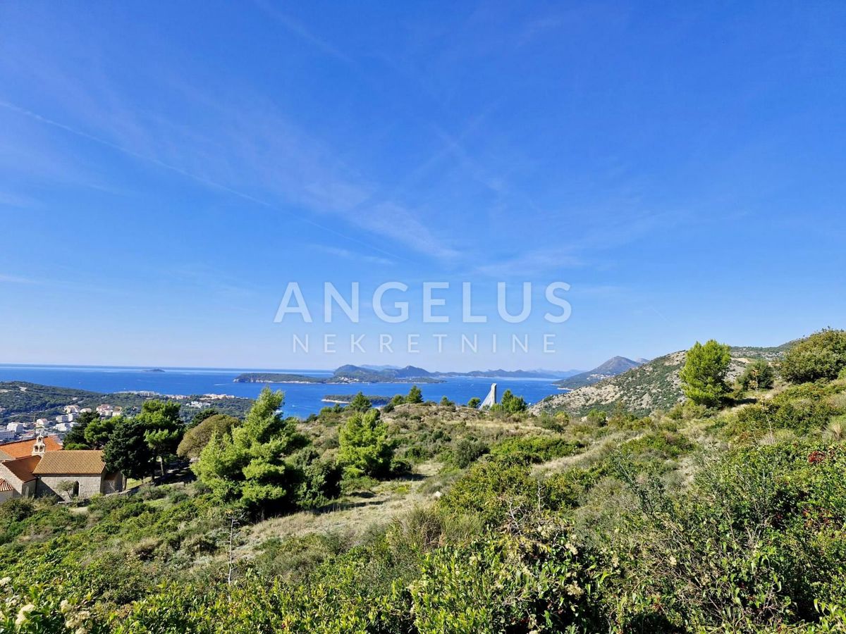 Hrvaška, Dubrovnik, Nuncijata - atraktivno gradbeno zemljišče, 400 m2