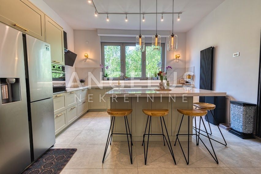 Stanovanje Gupčeva zvijezda, Gornji Grad - Medveščak, 250m2