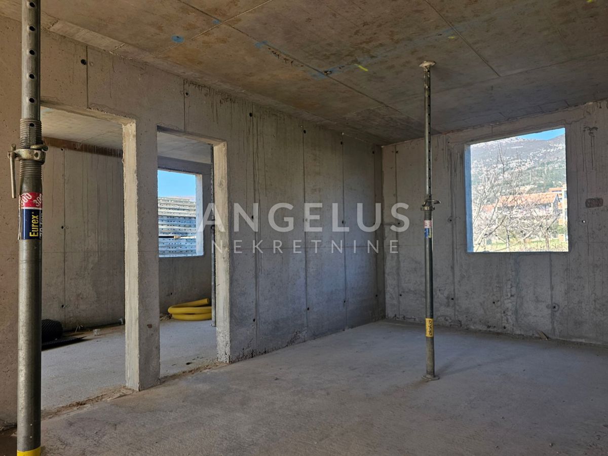 Stanovanje Kaštel Lukšić, Kaštela, 69,58m2