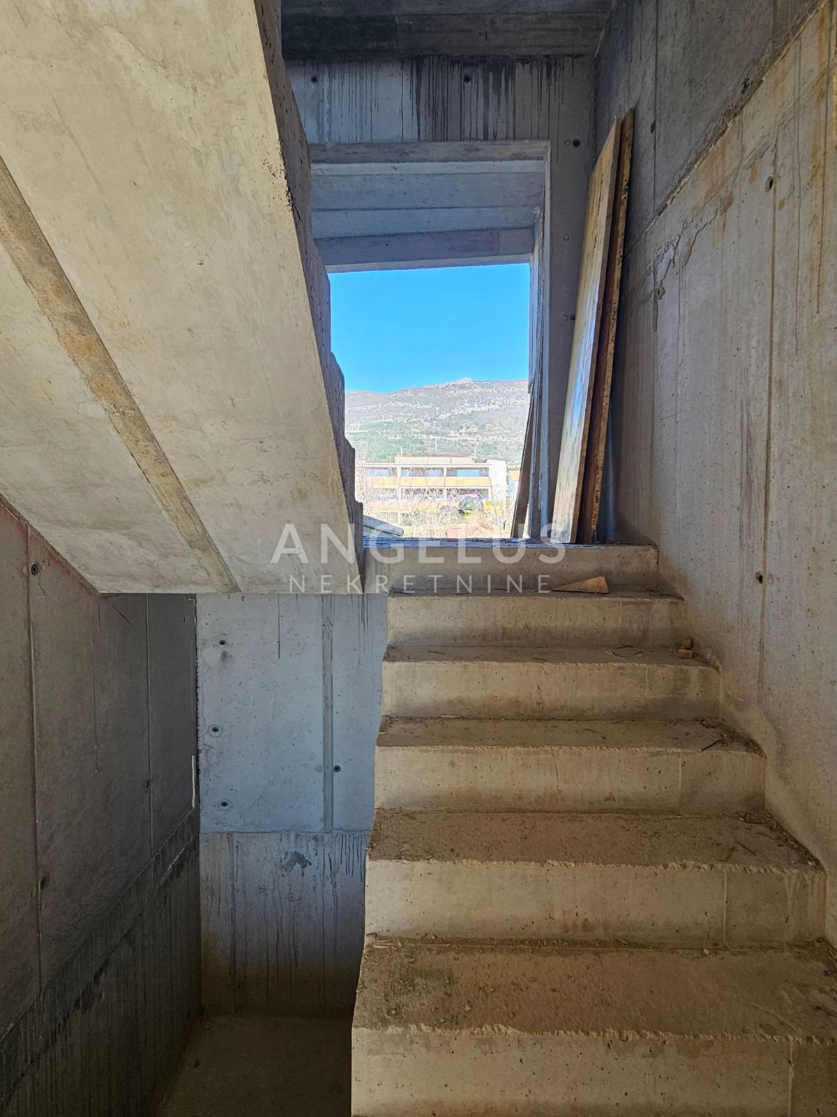 Stanovanje Kaštel Lukšić, Kaštela, 69,58m2