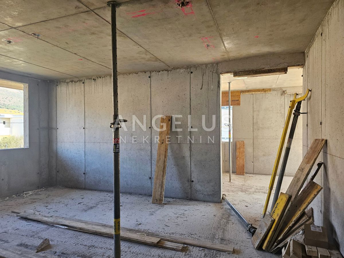 Stanovanje Kaštel Lukšić, Kaštela, 69,58m2