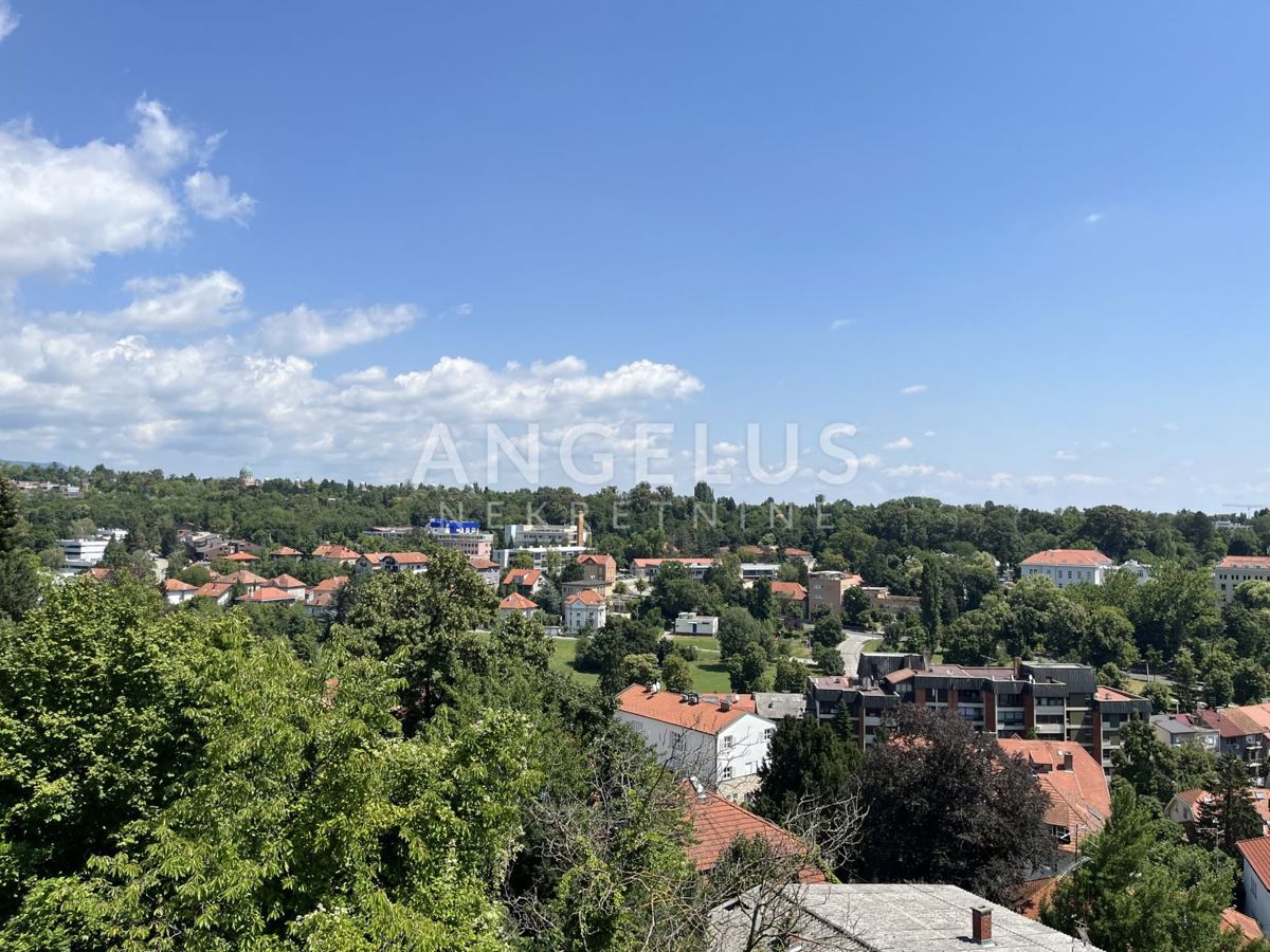 Hiša Britanac, Gornji Grad - Medveščak, 410m2
